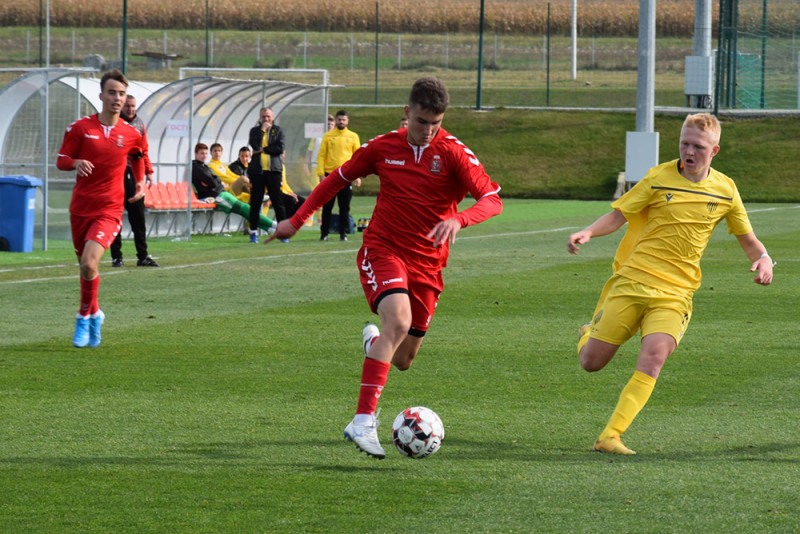 Munkávsi FC Dercenben Várda